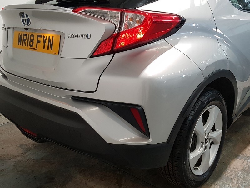 Used Toyota C-HR 2018 for sale - 77987802: Photo 19