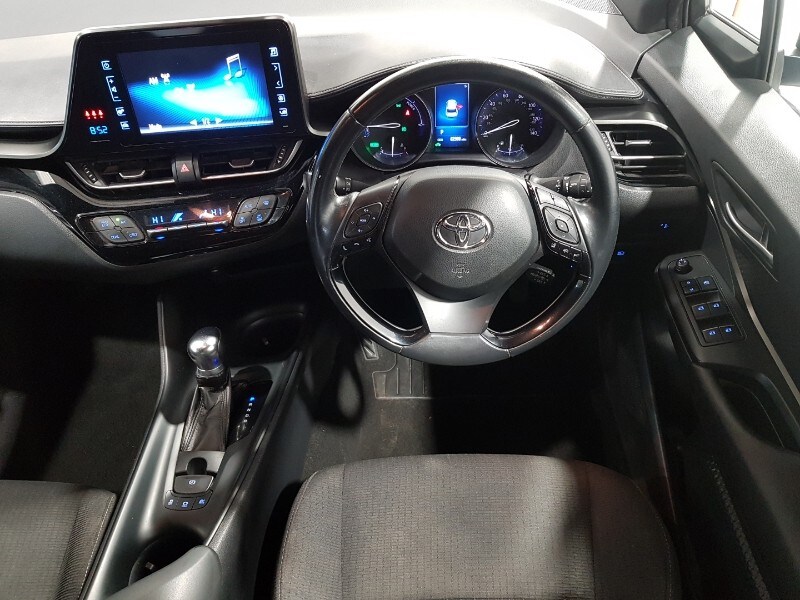 Used Toyota C-HR 2018 for sale - 77987802: Photo 7