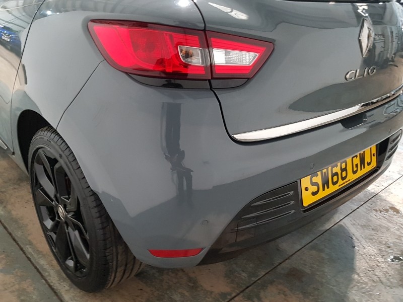 Used Renault Clio 2018 for sale - 77644674: Photo 18