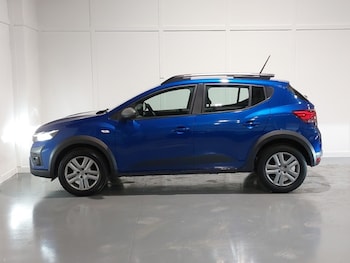 Used Dacia Sandero Stepway 2023 for sale - 78766430: Photo