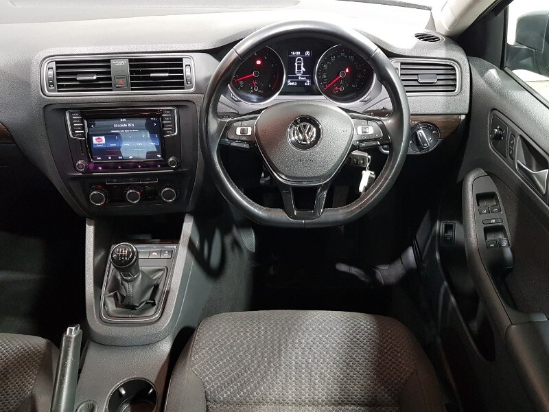 Used Volkswagen Jetta 2016 for sale - 77815650: Photo 7
