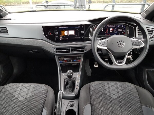 Used Volkswagen Taigo 2022 for sale - 76165876: Photo 2