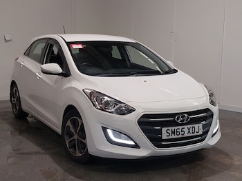 Used Hyundai i30 2015 for sale - 79546370: Photo