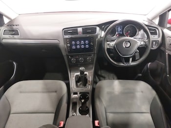 Used Volkswagen Golf 2017 for sale - 79493078: Photo