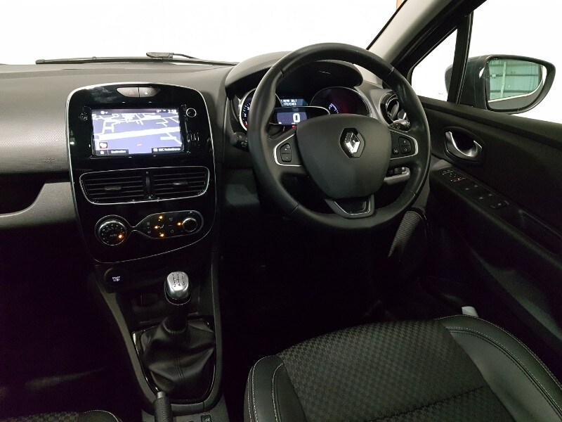 Used Renault Clio 2018 for sale - 77846887: Photo 10