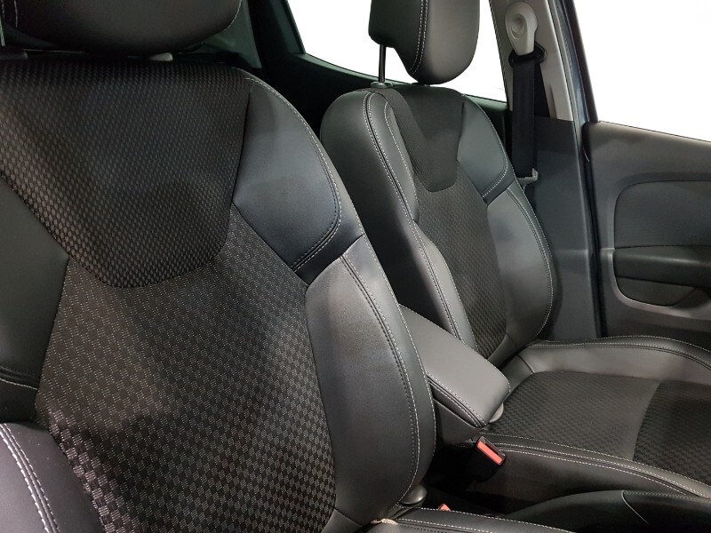 Used Renault Clio 2018 for sale - 77846887: Photo 17