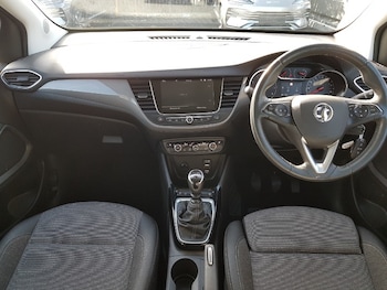 Used Vauxhall Crossland 2022 for sale - 76052058: Photo 2