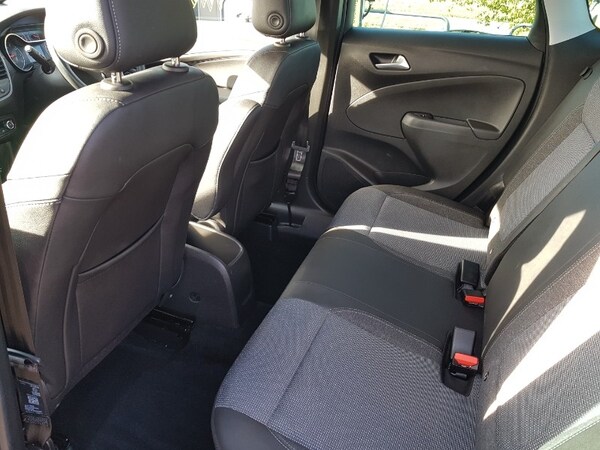 Used Vauxhall Crossland 2022 for sale - 76052058: Photo 6