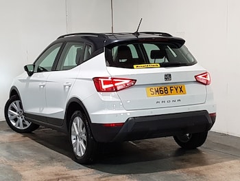Used SEAT Arona 2018 for sale - 76465221: Photo