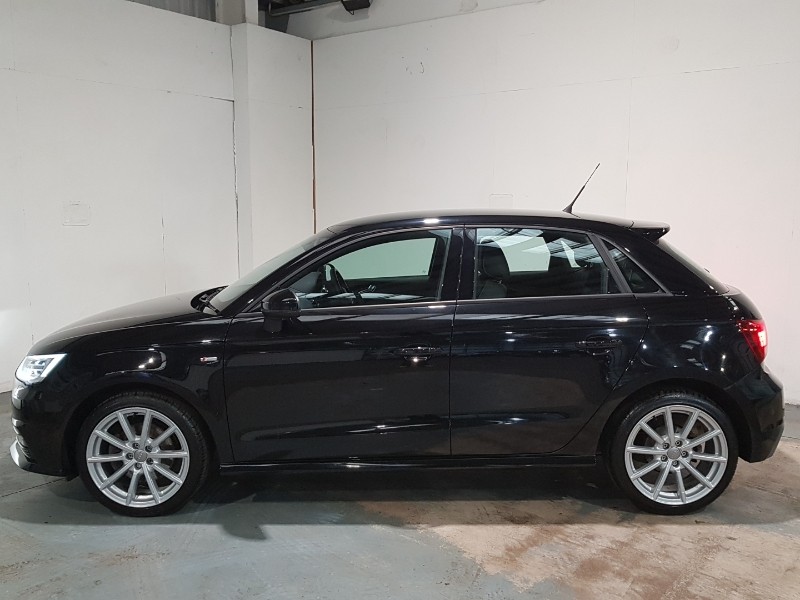 Used Audi A1 2017 for sale - 76392887: Photo 4