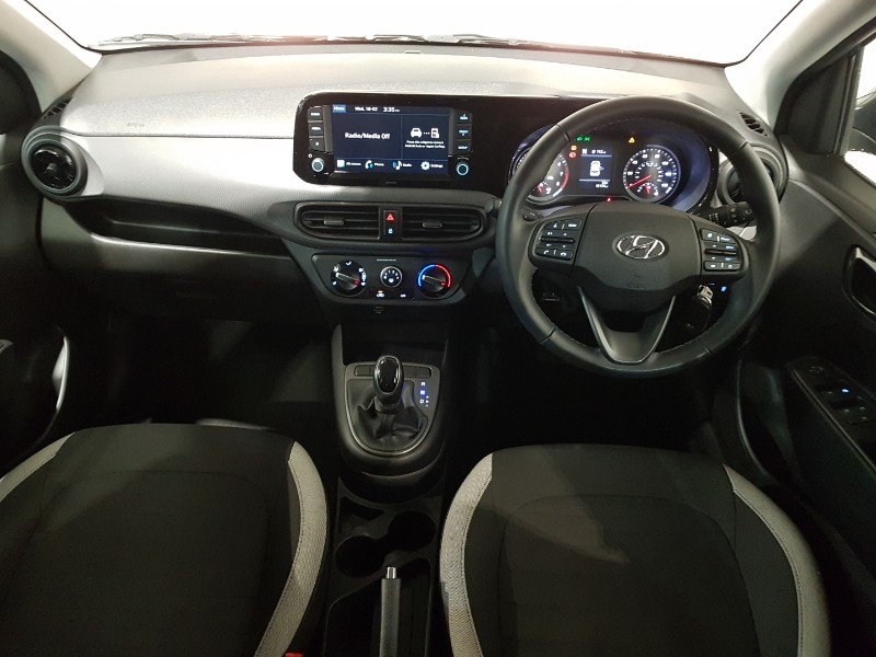 Used Hyundai i10 2023 for sale - 77596039: Photo 2