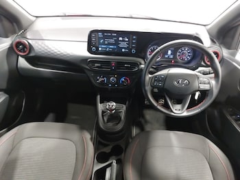 Used Hyundai i10 2021 for sale - 78230080: Photo