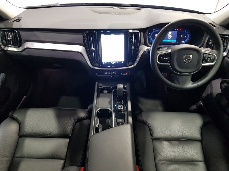 Used Volvo V60 2025 for sale - 77405039: Photo 2