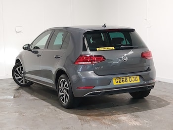 Used Volkswagen Golf 2019 for sale - 79461101: Photo