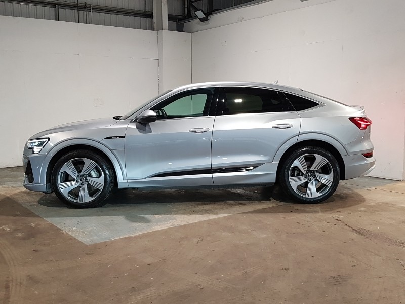 Used Audi e-tron 2022 for sale - 76959171: Photo 4