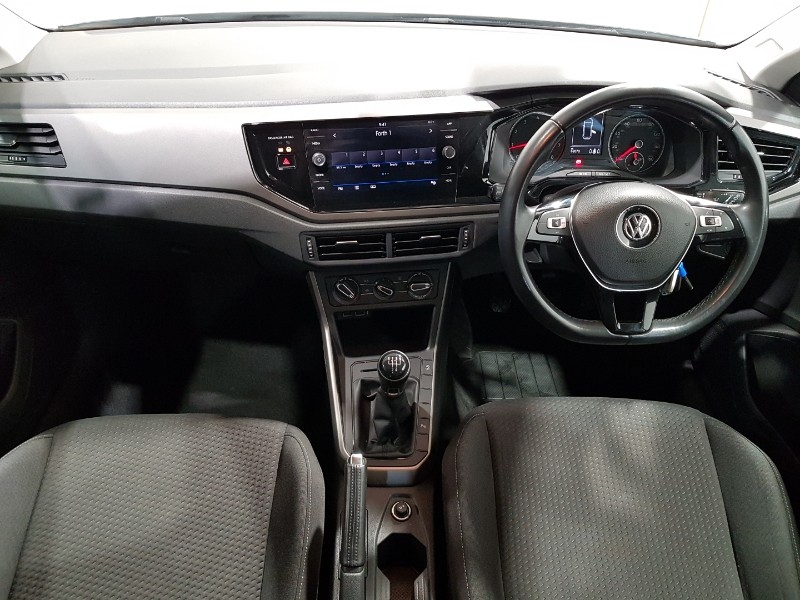 Used Volkswagen Polo 2018 for sale - 77265377: Photo 2