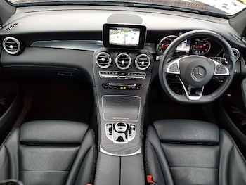 Used Mercedes-Benz GLC 2019 for sale - 77251588: Photo