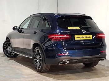 Used Mercedes-Benz GLC 2019 for sale - 77251588: Photo