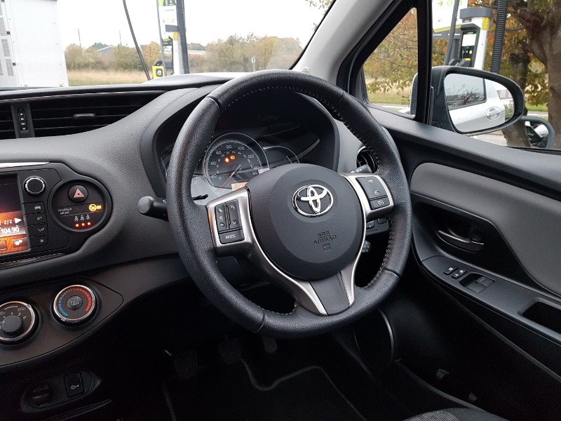 Used Toyota Yaris 2016 for sale - 76275635: Photo 10