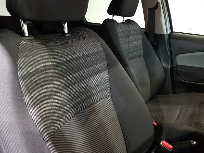 Used Toyota Yaris 2016 for sale - 76275635: Photo 17