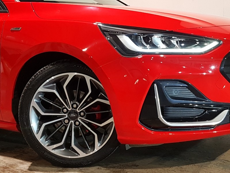 Used Ford Focus 2022 for sale - 76800064: Photo 9