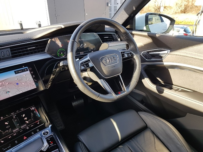Used Audi e-tron 2022 for sale - 76959181: Photo 10
