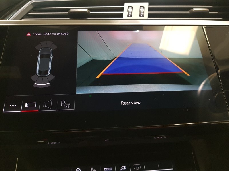 Used Audi e-tron 2022 for sale - 76959181: Photo 13