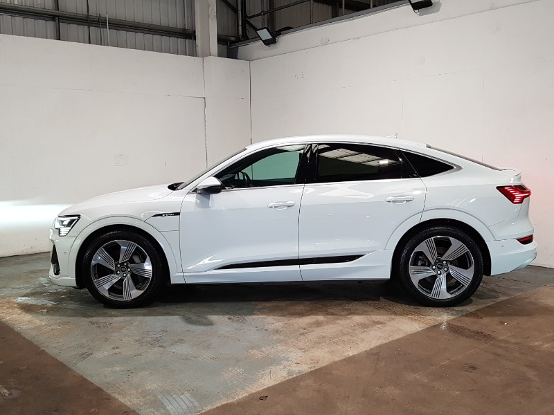 Used Audi e-tron 2022 for sale - 76959181: Photo 4