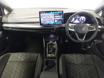 Used Volkswagen Golf 2025 for sale - 79291021: Photo