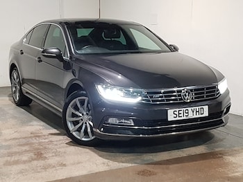 Used Volkswagen Passat 2019 for sale - 76431520: Photo