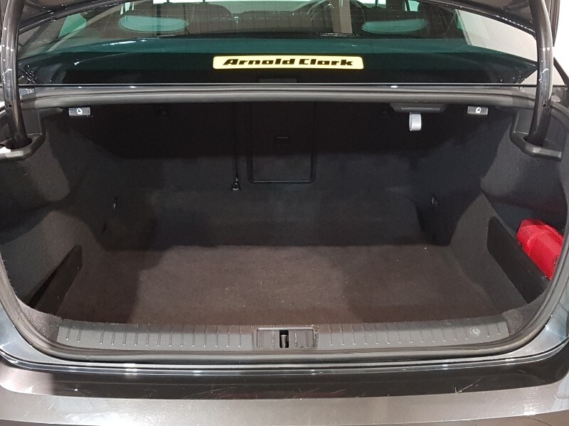 Used Volkswagen Passat 2019 for sale - 76431520: Photo 8