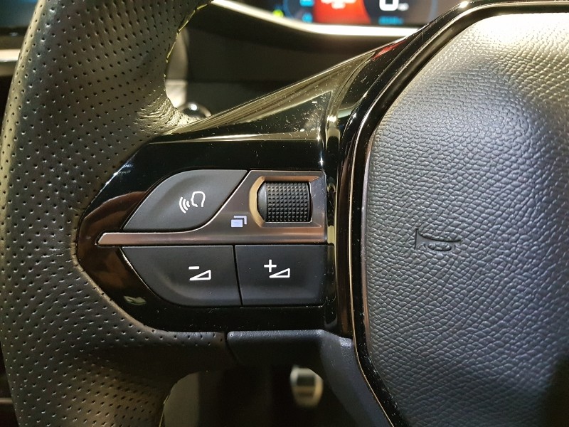 Used Peugeot 208 2021 for sale - 77922322: Photo 14