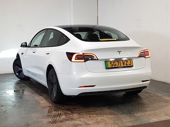 Used Tesla Model 3 2021 for sale - 75695699: Photo