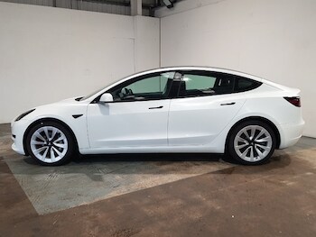 Used Tesla Model 3 2021 for sale - 75926146: Photo
