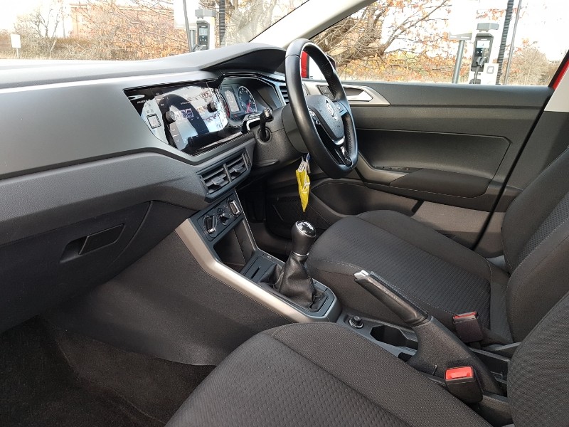 Used Volkswagen Polo 2018 for sale - 76639306: Photo 5