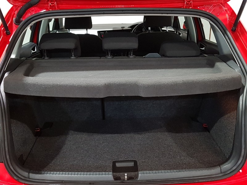 Used Volkswagen Polo 2018 for sale - 76639306: Photo 8