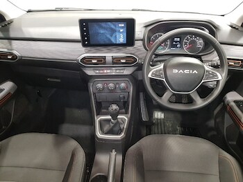 Used Dacia Sandero Stepway 2023 for sale - 76166051: Photo 2