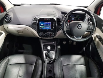 Used Renault Captur 2019 for sale - 77846886: Photo