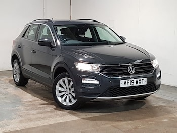 Used Volkswagen T-Roc 2019 for sale - 78259382: Photo