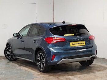 Used Ford Focus 2020 for sale - 78013127: Photo