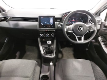 Used Renault Clio 2022 for sale - 78178387: Photo