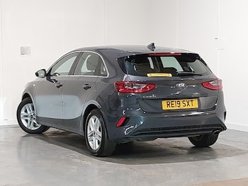 Used Kia Ceed 2019 for sale - 78756982: Photo
