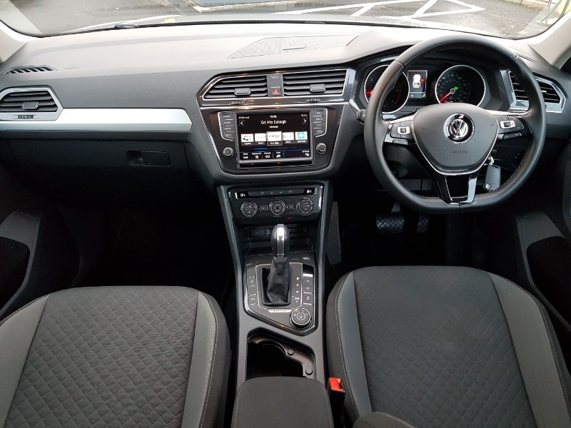 Used Volkswagen Tiguan 2016 for sale - 76498221: Photo 2