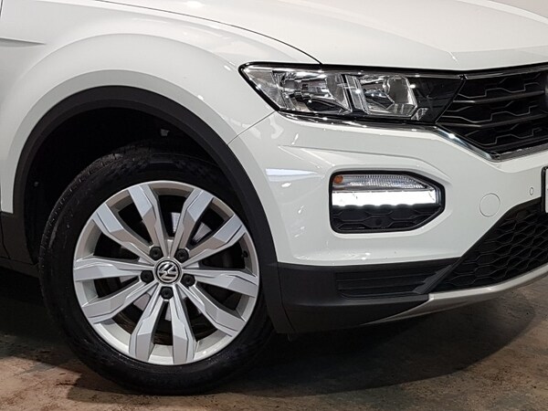 Used Volkswagen T-Roc 2018 for sale - 76107953: Photo 9