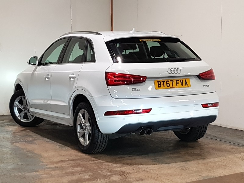 Used Audi Q3 2017 for sale - 77815653: Photo 3