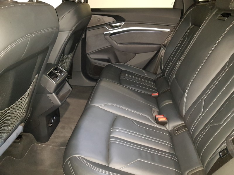 Used Audi e-tron 2022 for sale - 77224038: Photo 6