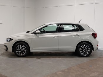 Used Volkswagen Polo 2023 for sale - 78861141: Photo