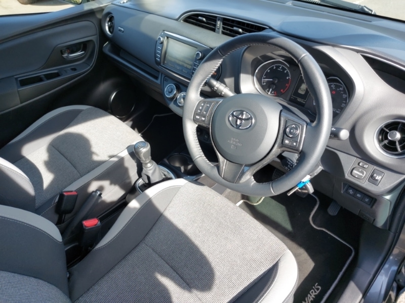 Used Toyota Yaris 2020 for sale - 78159256: Photo 16
