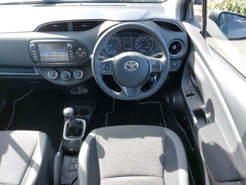Used Toyota Yaris 2020 for sale - 78159256: Photo 7