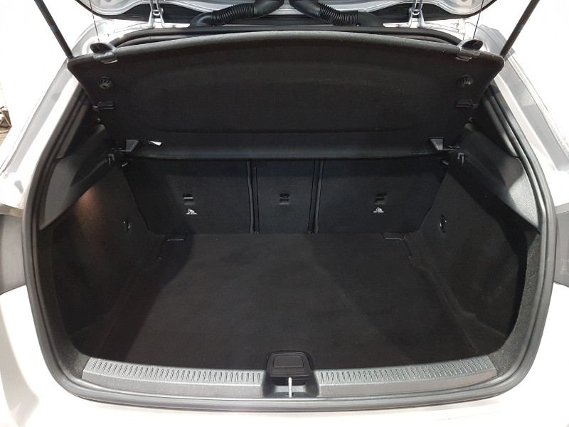 Used Mercedes-Benz A-Class 2018 for sale - 77682280: Photo 8